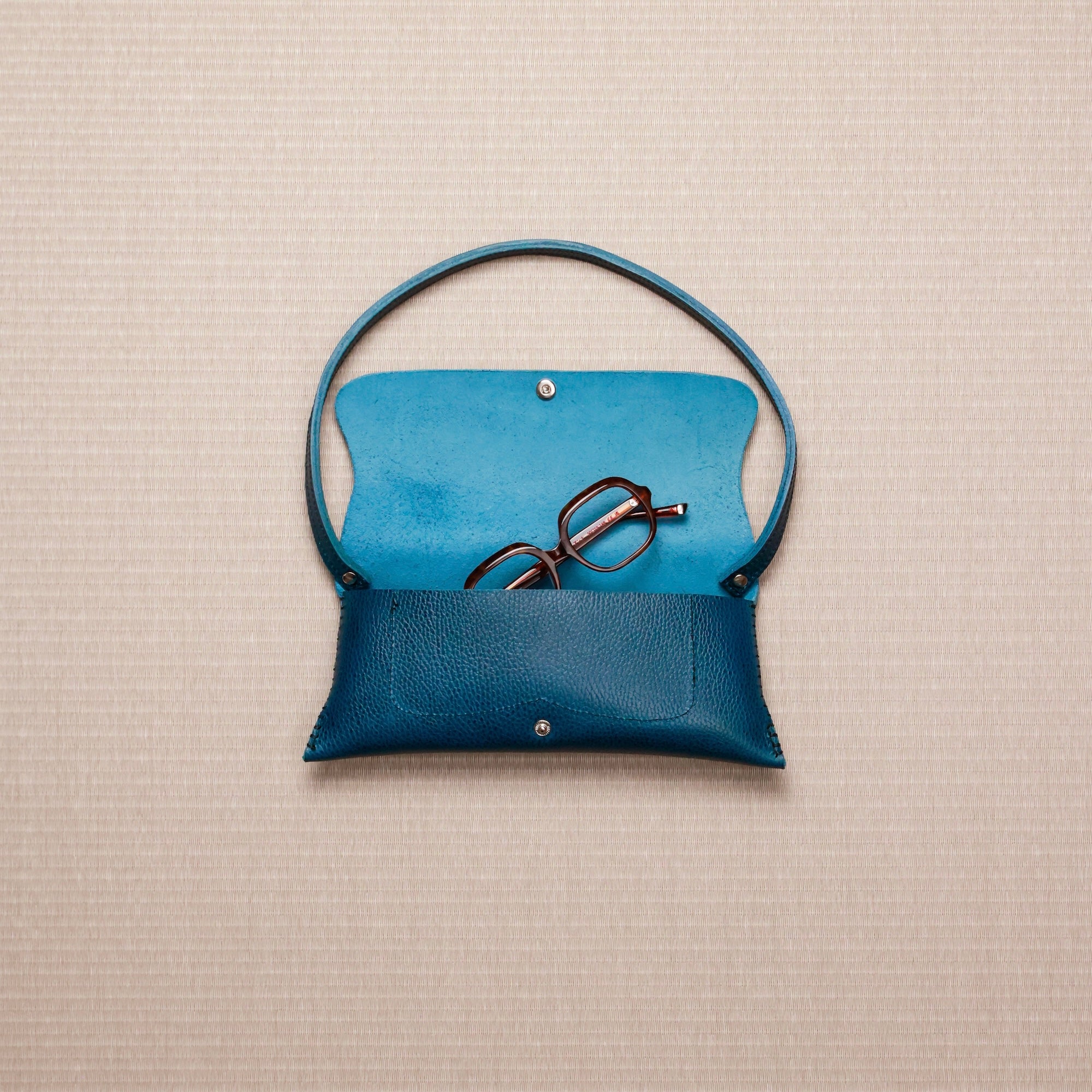 LA POCHETTE