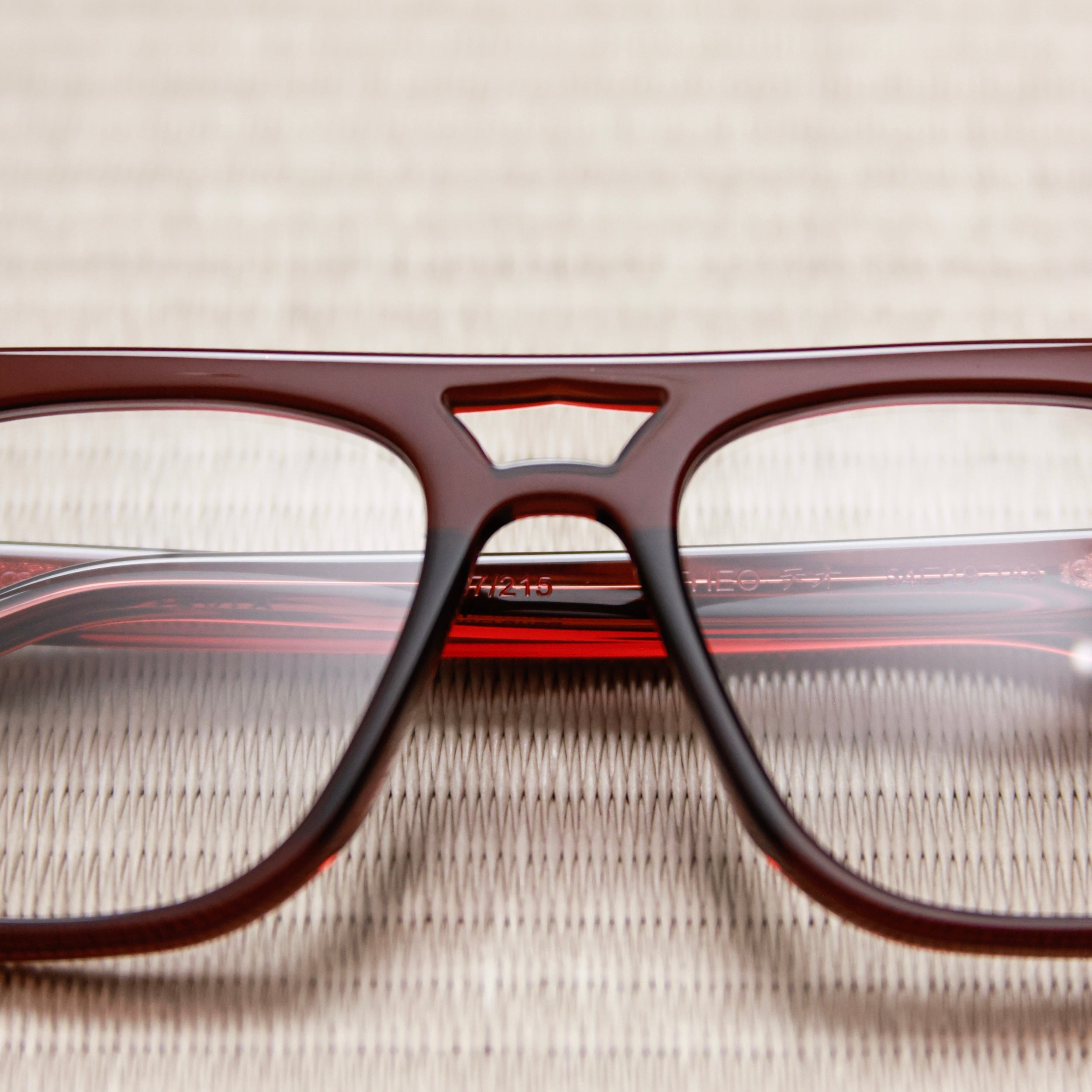 Model THEO Burgundy | Eyeglasses